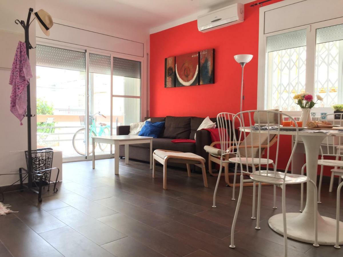 Nice Apartment 80 Meters From The Beach Calafell Exterior foto